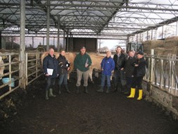 uniformering in de serrestal van Henk Stegeman